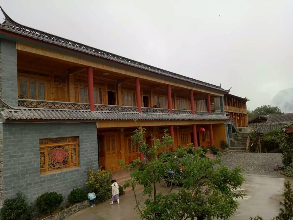 Tiger Leaping Gorge Tea Horse Gasthaus Shangri-La Exteriör bild
