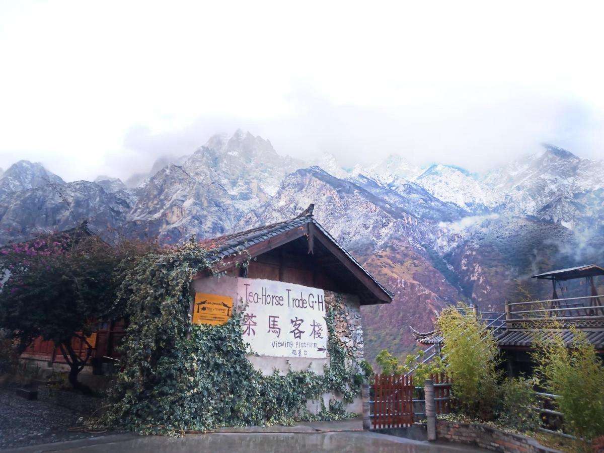 Tiger Leaping Gorge Tea Horse Gasthaus Shangri-La Exteriör bild